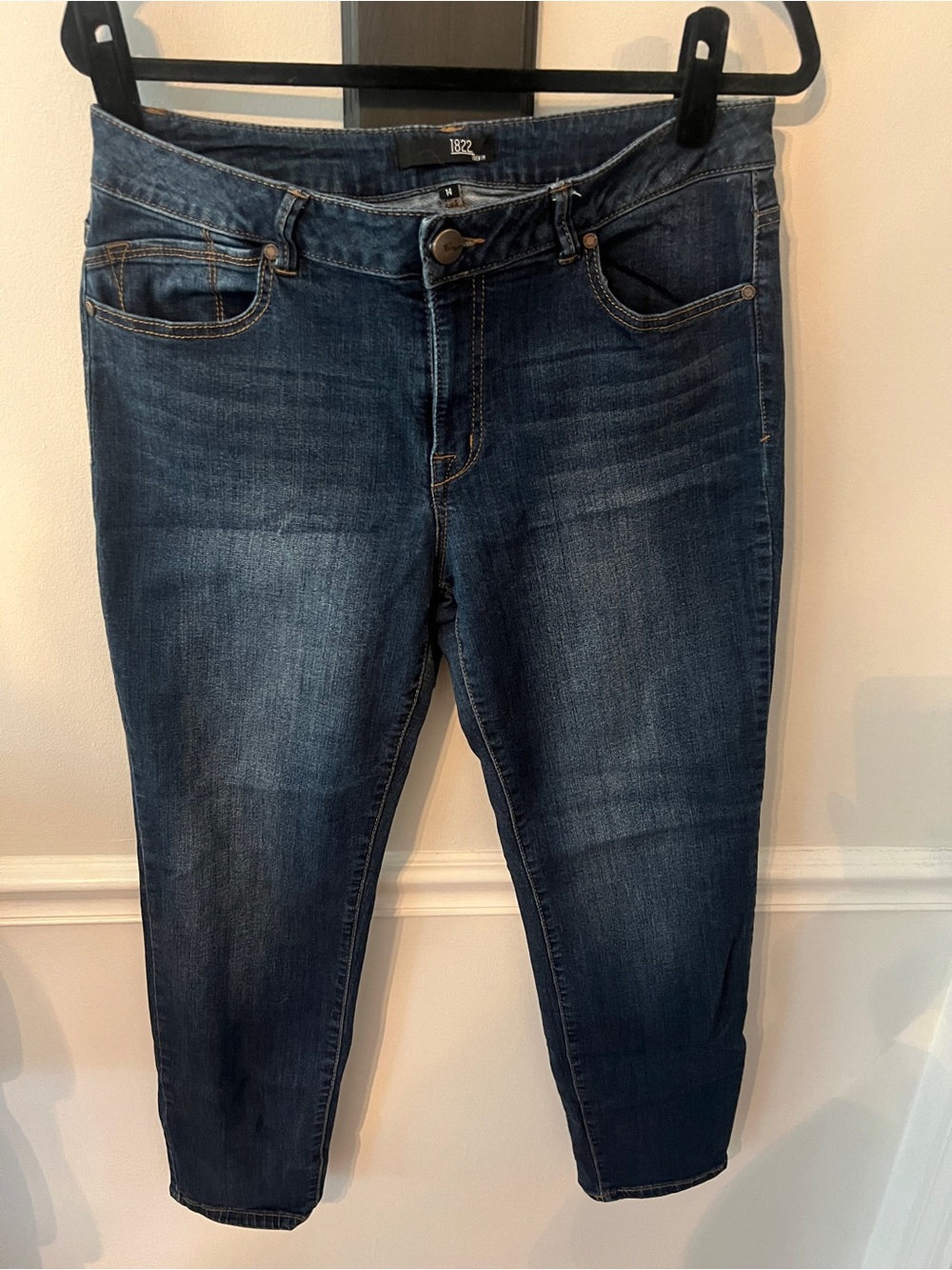 1822 Denim Women’s Indigo Slim Straight Jeans